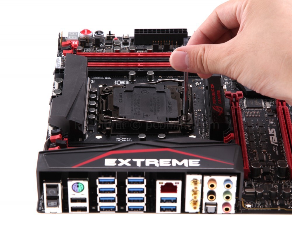 asus-rampage-v-extreme (8)
